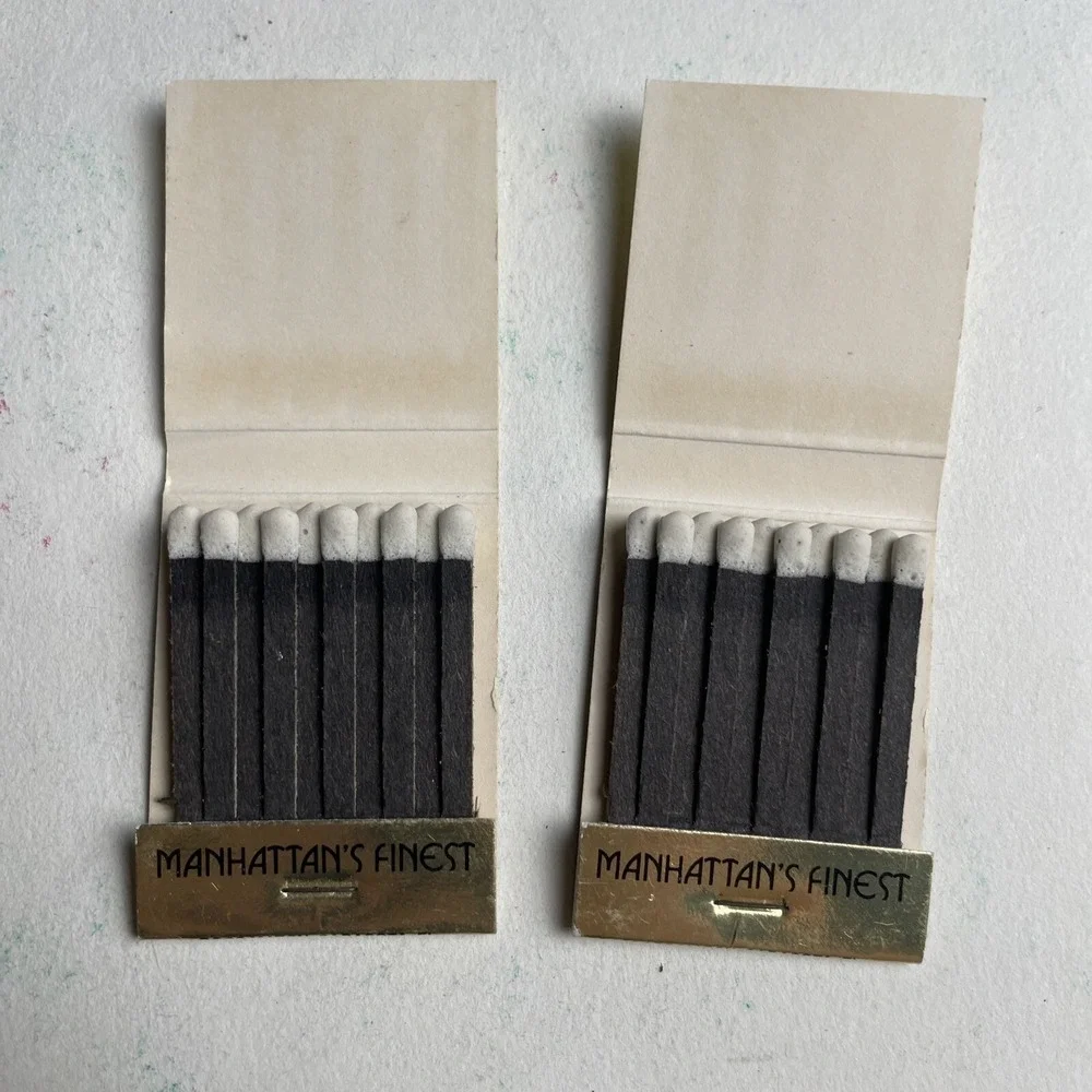 Vintage Matchbook Hunan Pavilion Chinese Restaurant Sarasota Fl Matches Lot of 2